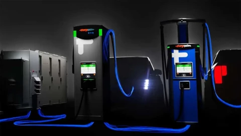 Bộ sạc 600 kW có thực sự cần thiết khi chưa có xe nào hỗ trợ?