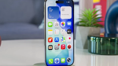 Apple cập nhật iOS 26.0.1: khắc phục lỗi cho iPhone 17, iPhone Air và iPhone 17 Pro