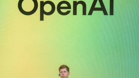 OpenAI đang kiếm tiền tỷ nhưng cũng đối mặt với thách thức lớn nào?