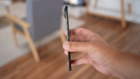 Apple cắt giảm sản lượng iPhone Air do doanh số bán hàng kém khả quan