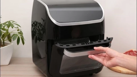 Sản phẩm nồi chiên không dầu Ferroli có tốt không? Nguồn gốc xuất xứ nồi chiên không dầu Ferroli
