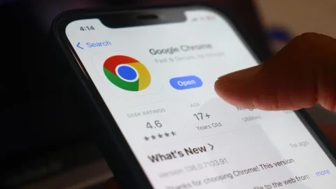 Apple cảnh báo người dùng iPhone ngừng sử dụng trình duyệt phổ biến này - Đây là lý do