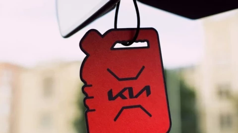 Ai khó chuyển sang xe điện do không dứt được mùi xăng có thể tham khảo giải pháp của Kia