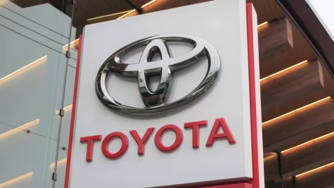 Toyota sản xuất xe hybrid tại Việt Nam, đặt cược thời cơ đã đến