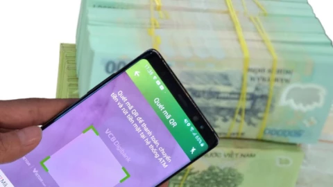 Vietcombank, VPBank, MSB,…đồng loạt phát cảnh báo tới khách hàng