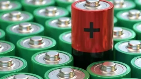 Cuộc đua công nghệ pin xe điện bước sang giai đoạn mới