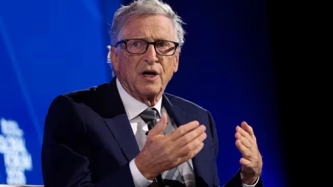 Bill Gates vội vã xóa bài "Tough truths about climate change"