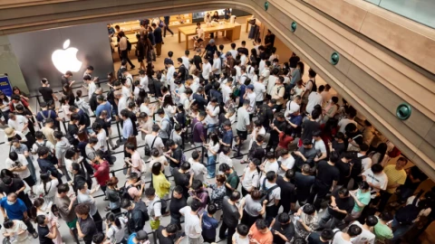 Doanh số Apple tăng trưởng khắp thế giới, trừ Trung Quốc