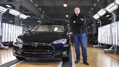 5 ngày nữa Musk sẽ lựa chọn có rời khỏi Tesla hay không, chuyện gì đã xảy ra vậy