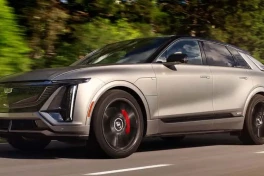 Sedan Cadillac CT4 và CT5 sẽ không có thế hệ chạy xăng: Tương lai thuần điện đã được định đoạt?