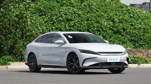 Nhà sản xuất xe điện lớn nhất Trung Quốc chứng kiến lợi nhuận ròng sụt giảm hơn 30%