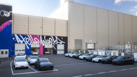 Tesla ra mắt Model Y tiêu chuẩn tại Berlin: Bước tiến quan trọng với mức giá hấp dẫn dưới 40.000 USD