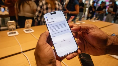 Apple sắp trả cho Google khoảng 1 tỷ USD mỗi năm để có AI xịn cho Siri