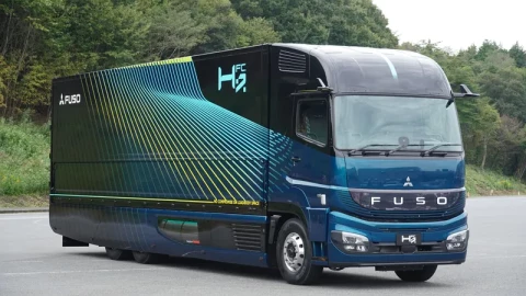 Xe tải H2FC: Đột phá công nghệ hydro tại Nhật Bản