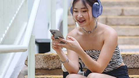 Tai nghe JBL Tune 730BT có thời gian sử dụng lên đến 76 giờ!