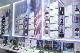 Các hãng smartphone Trung Quốc đồng loạt tăng giá vì một linh kiện
