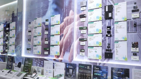 Các hãng smartphone Trung Quốc đồng loạt tăng giá vì một linh kiện