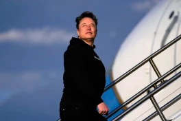 Elon Musk có thể mua được gì với 1 nghìn tỷ USD?