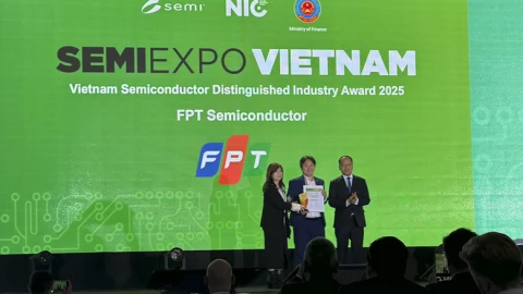 FPT nhận giải thưởng doanh nghiệp bán dẫn Việt Nam xuất sắc