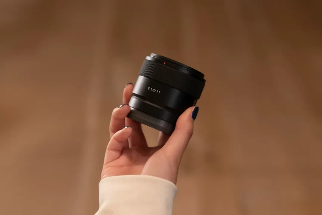 Sony ra mắt bộ 3 ống kính góc rộng cho máy ảnh APS-C: 10-20mm F4 G, 15mm F1.4 G và 11mm F1.8