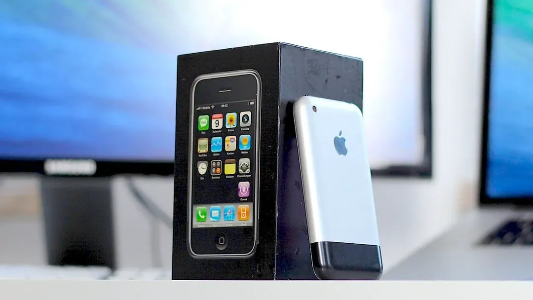 thumbnail - 6 mẫu iPhone đặc biệt tạo nên nền tảng của Apple
