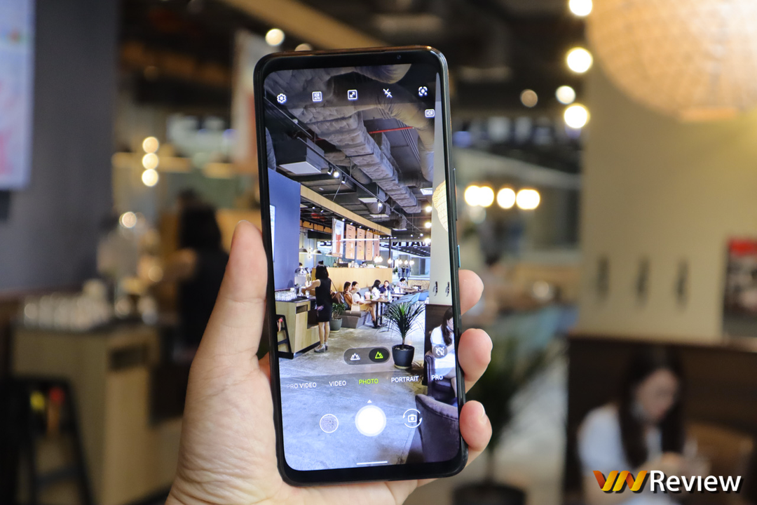 Trên tay Asus ROG Phone 5: khẳng định vị trí trùm cuối gaming phone