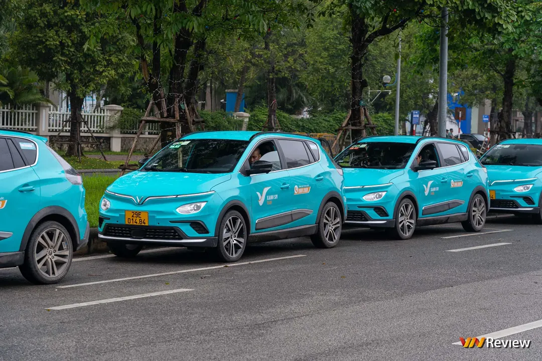 Hãng taxi điện đầu tiên tại Việt Nam chính thức hoạt động