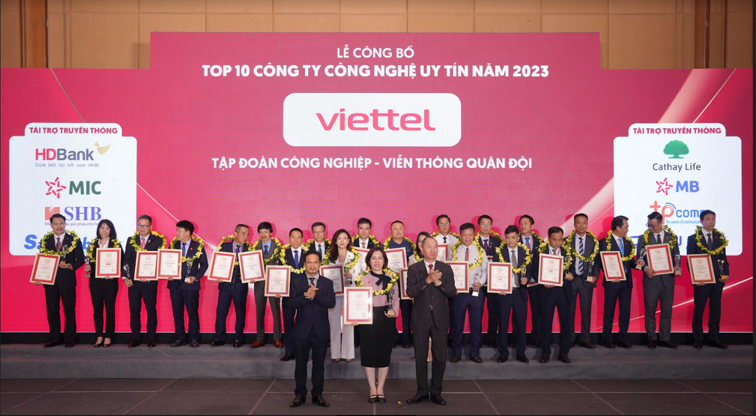 Vietnam Report 2023: Viettel năm thứ 6 liên tiếp là công ty CNTT-VT uy tín số 1