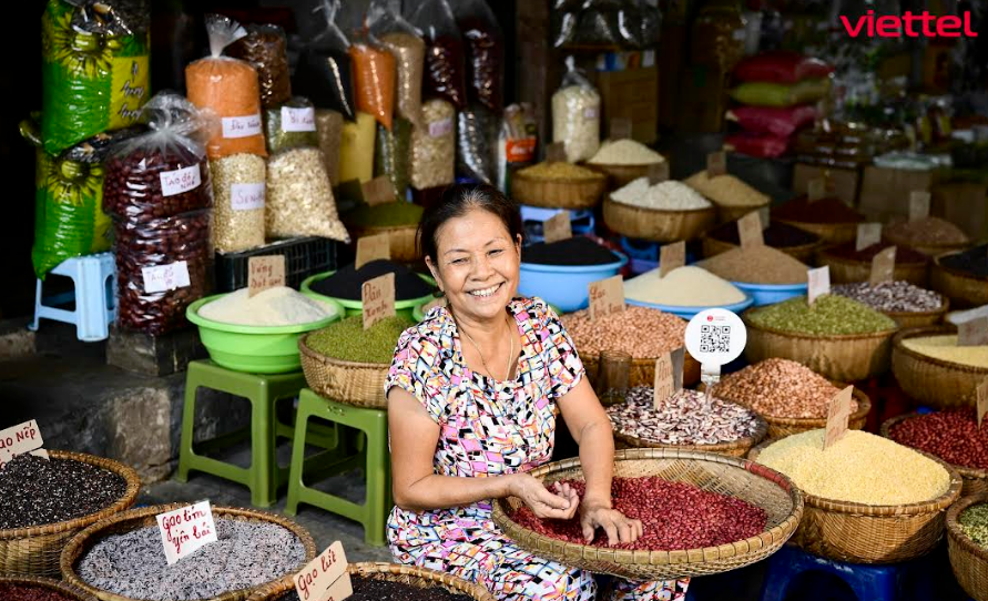 Viettel thúc đẩy hàng loạt hoạt động khai thác công nghệ và dữ liệu số nhằm tăng tốc chuyển đổi số