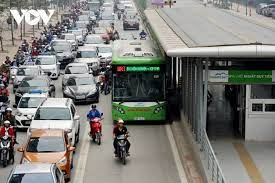 Đề xuất làm đường sắt thay buýt nhanh BRT trên đường Lê Văn Lương