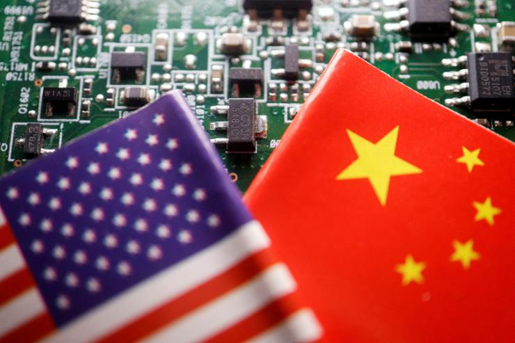 Buôn lậu 96.000 con chip máy tính vào Trung Quốc, trị giá 7,5 triệu USD