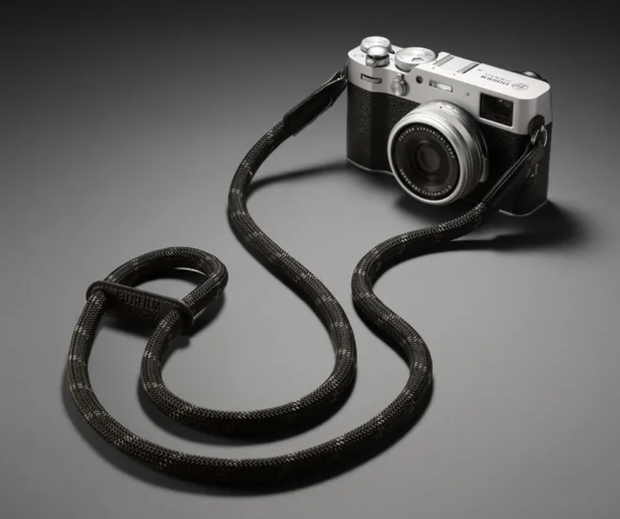 Fujifilm chính thức ra mắt máy ảnh X100VI: Cảm biến xịn hơn, đã có chống rung IBIS