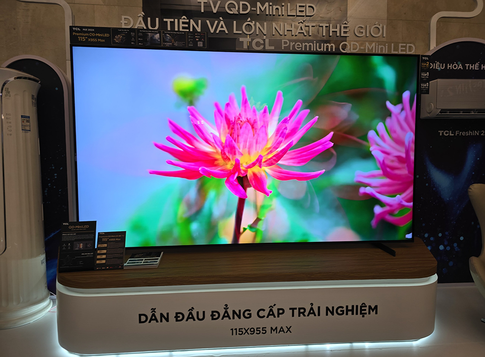 TV Mini-LED bự nhất thế giới mở bán ở Việt Nam