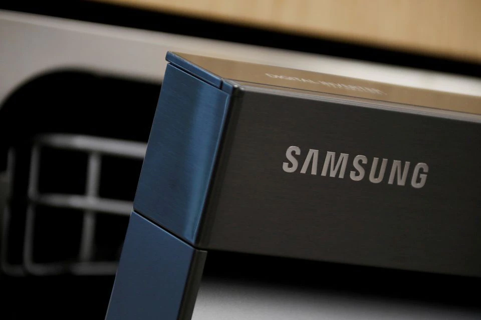 Samsung sáp nhập mảng smartphone vào kinh doanh điện tử tiêu dùng, thay 3 CEO