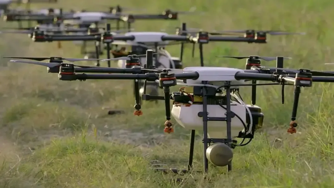 thumbnail - Drone tự động gieo hạt giống có thể gieo trồng ít nhất 40 ngàn cây/ngày