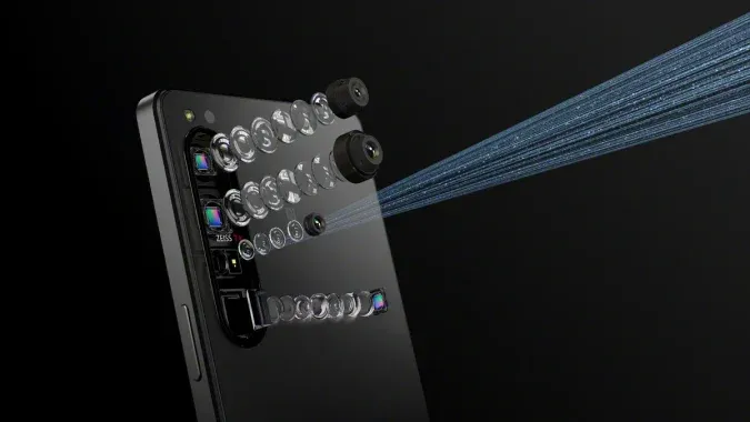 Sony Xperia 1 IV: smartphone có ống kính zoom quang thực sự đầu tiên trên trái đất
