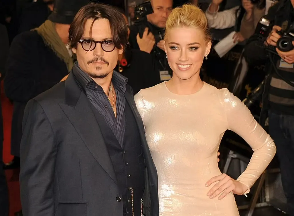 Amber Heard có nguy cơ phá sản, sự nghiệp tàn lụi sau khi thua kiện Johnny Deep