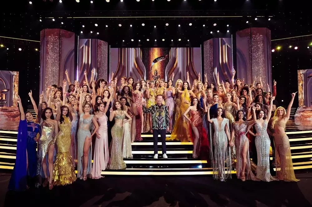 Trước thềm chung kết, Miss Universe chê Miss Grand International 2022 là "rạp xiếc đúng nghĩa", cư dân mạng Việt đồng tình