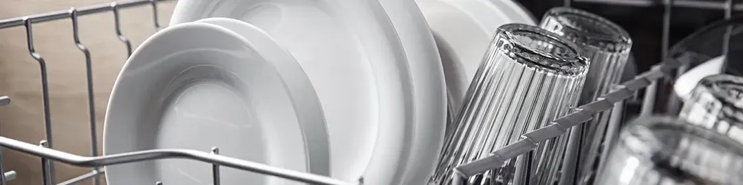 Máy rửa bát Whirlpool có tốt hơn máy rửa bát KitchenAid không?