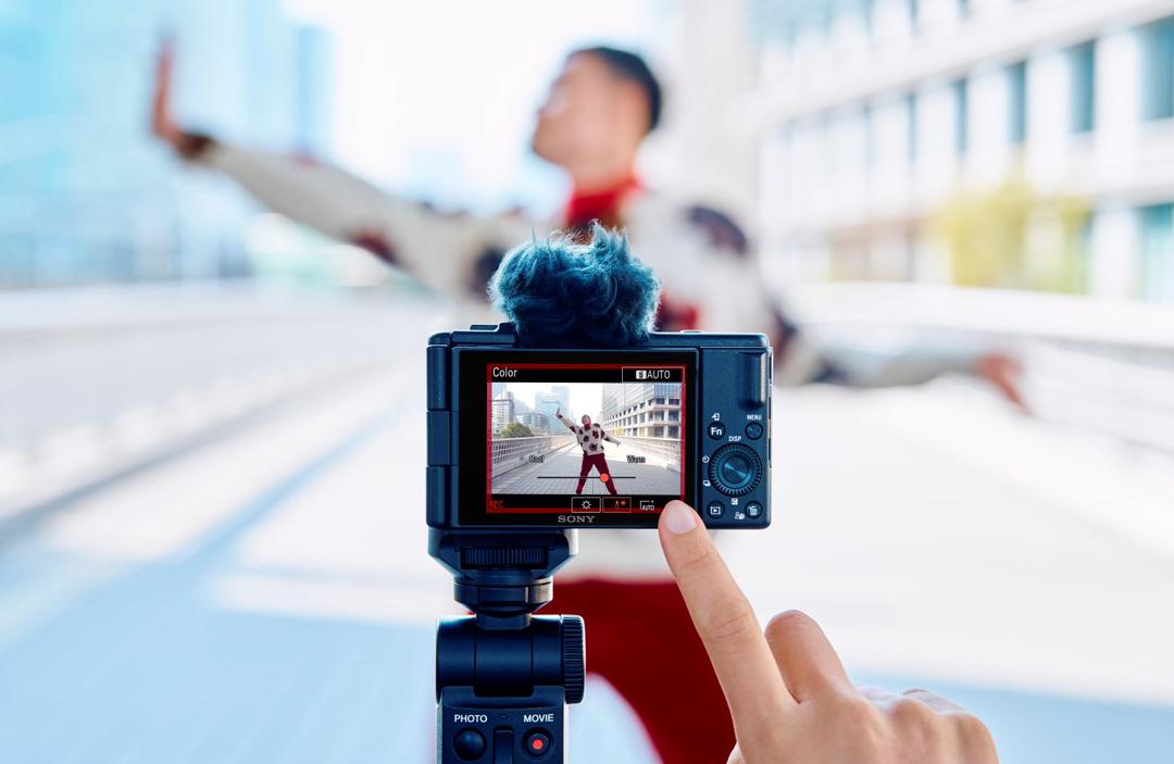 Sony ZV-1 II ra mắt Việt Nam: máy ảnh Vlog nhỏ gọn, đa năng với ống kính zoom siêu rộng, giá 22,99 triệu đồng