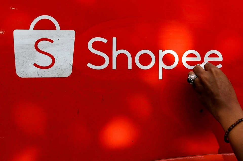 Bắt tạm giam nhóm trục lợi mã giảm giá trên Shopee