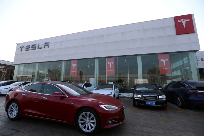 Tesla quyết khô máu tại Trung Quốc