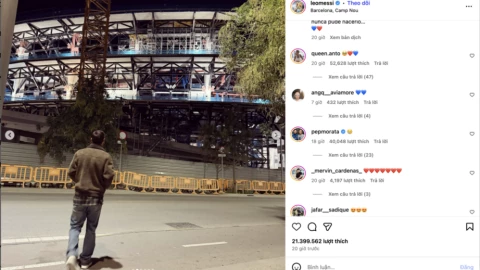 [Video] Đang hẹn hò lãng mạn thì cặp đôi vô tình ghi hình được khoảnh khắc ngàn năm có một