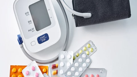 Tạm biệt kỷ nguyên “thử nghiệm thuốc”! Hiệu quả của thuốc hạ huyết áp nay có thể được tính toán