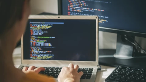 Startup lập trình AI đầu tiên thế giới được định giá 30 tỷ USD, Nvidia và Google tranh nhau rót vốn