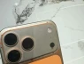 iPhone 17 Pro Max cam vũ trụ bị tố "bay màu", tróc sơn chỉ vì lau bằng khăn ướt