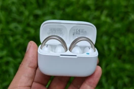 Độc lạ soundcore AeroClip: tai nghe mở đang nhăm nhe “chiếm ngôi” của các tai nghe in-ear, ear-bud, nhất là với dân chạy bộ, tập gym