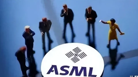 Vì sao chuyên gia Mỹ cảnh báo: Điều đáng sợ là người Trung Quốc mua máy in thạch bản nhưng không dùng?