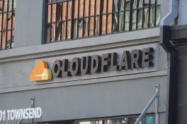 Cloudflare gặp sự cố lớn, hàng triệu người dùng Internet mất kết nối trong giờ cao điểm
