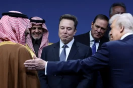 Elon Musk: 'Tiền sẽ không còn quan trọng'